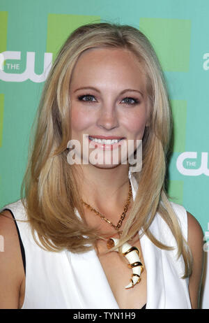 Candice Accola erreicht den CW Upfronts an der London Hotel in New York City am 17. Mai 2012. UPI/John angelillo Stockfoto