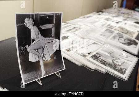 Ein Foto von Marilyn Monroe ist auf Anzeige zusammen mit Tausenden anderen Hollywood Fotos und Negative auf einer Vorschau des Films Star News Hollywood Sammlung Fotografie im arader Galerien in New York City am 5. April 2013. Der Film Star News Sammlung ist vermutlich die grösste und umfassendste Sammlung von Hollywood Fotografie zu sein und wird in einer Reihe von Auktionen am 6. April und 7. von der Guernsey Auktionshaus verkauft werden. Die Datenerhebung begann im Jahr 1939 als Fotograf Irving Klaw begann ein Archiv von Hollywood Film Fotos und originalnegative zu erstellen. UPI/John angelillo Stockfoto