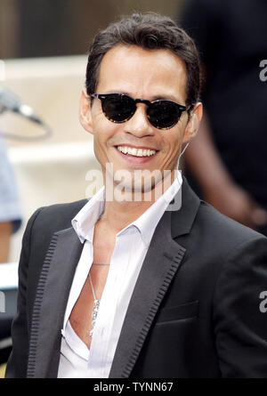 Marc Anthony führt auf der NBC Today Show am Rockefeller Center in New York City am 23. Juli 2013. UPI/John angelillo Stockfoto