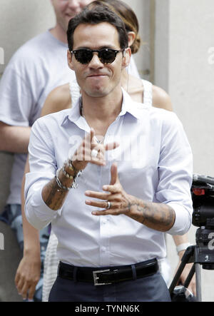 Marc Anthony führt auf der NBC Today Show am Rockefeller Center in New York City am 23. Juli 2013. UPI/John angelillo Stockfoto