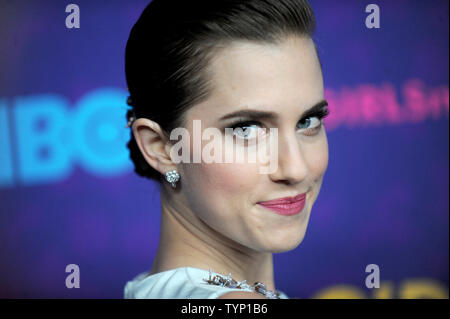 Allison Williams kommt auf dem roten Teppich an der HBO Jahreszeit drei Premiere von Mädchen bei Jazz im Lincoln Center in New York City am 6. Januar 2014. UPI/Dennis Van Tine Stockfoto