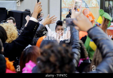 Janelle Monae führt auf der NBC Today Show am Rockefeller Center in New York City am 9. April 2014. UPI/John angelillo Stockfoto