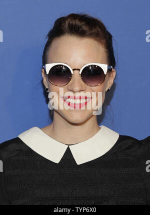 Felice Renee Smith kommt auf dem roten Teppich an der CBS 2014 Upfront Präsentation auf die Zelte am Lincoln Center in New York City am 14. Mai 2014. UPI/John angelillo Stockfoto