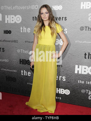 Emily Meade kommt auf dem roten Teppich bei der Premiere von HBO's 'Reste' an der NYU Skirball Center in New York City am 23. Juni 2014. UPI/John angelillo Stockfoto