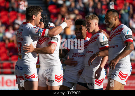 St. Helens Louie Mc Carthy-Scarsbrook feiert seine Seiten zählende Zweite versuchen, 21. Juni 2019, total Gottlosen Stadium, St Helens, England; Betfred Super League, Runde 19, St Helens vs Leeds Rhinos; Quelle: Terry Donnelly/News Bilder Stockfoto