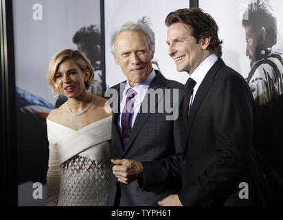 Sienna Miller, Clint Eastwood und Bradley Cooper ankommen auf dem roten Teppich bei den 'American Sniper" New York Premiere bei Frederick S. Rose Hall, Jazz in New York City am 15. Dezember 2014. UPI/John angelillo Stockfoto