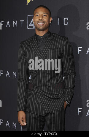 Michael B. Jordan kommt auf dem roten Teppich an der Fantastischen Vier Premiere bei Williamsburg Kinos in New York City am 4. August 2015. Foto von John angelillo/UPI Stockfoto