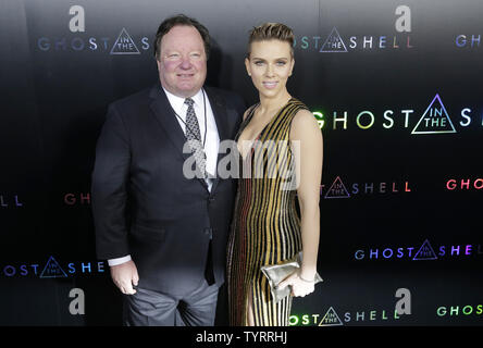 Scarlett Johansson kommt auf dem roten Teppich an der 'Ghost In The Shell" New York Premiere bei AMC Lincoln Square Theater am 29. März 2017 in New York City. Foto von John angelillo/UPI Stockfoto