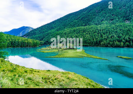 Kanas See Wolong Bay Xinjiang Sommer Stockfoto