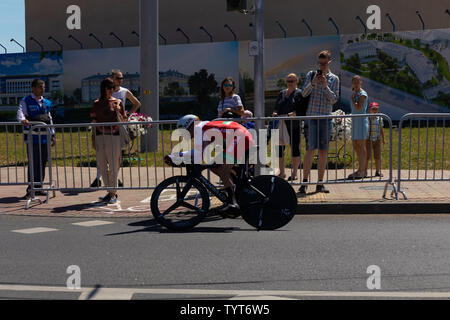 MINSK, Weißrussland - 25. JUNI 2019: Radfahrer aus Belarus Kiryienka beteiligt sich an Männer Split Beginnen einzelne Rennen an der 2. europäischen Spiele Veranstaltung Juni 25. Stockfoto