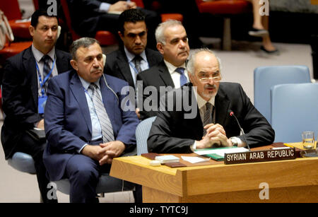 Syriens Botschafter bei den Vereinten Nationen Bashar al-Jaafari Adressen eine Sicherheit über die militärische Aktivität Freitag in Syrien im Sicherheitsrat der Kammer am Sitz der Vereinten Nationen in New York City am 14. April 2018. Es Tagung des Sicherheitsrates wurde auf Wunsch von Russland nach den USA, britischen und französischen Streitkräfte Luftangriffe auf chemische Waffen Ziele gestern in Syrien durchgeführt. Foto von Dennis Van Tine/UPI Stockfoto