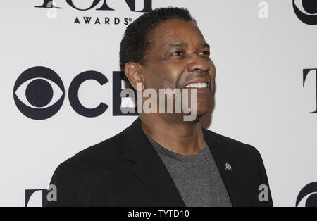 Denzel Washington kommt auf dem roten Teppich an der Tony Awards 2018 Die nominierten Drücken Sie Quark im InterContinental New York Times Square Hotel am 2. Mai 2018 in New York City. Foto von John angelillo/UPI Stockfoto