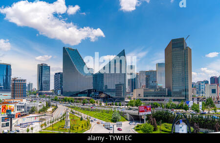 Ankara/Turkey-June 23 2019: Panoramablick Ankara mit dem sogutozu Bezirk Stockfoto