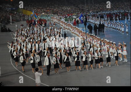 Die britische olympische Mannschaft marschiert in National Stadium, auch genannt der Bird's Nest, während der Eröffnungszeremonie für die Olympischen Sommerspiele 2008 in Peking, China, am 8. August 2008. (UPI Foto/Pat Benic) Stockfoto