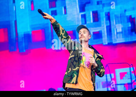 Landgraaf, Niederlande, 10. Juni 2019 Bastille Live at Pinkpop Festival 2019 © Roberto Finizio / Alamy durchführen Stockfoto