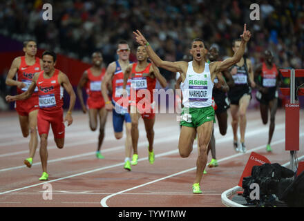 Taoufik Makhloufi von Algerien gewinnt 1500 M der Männer bei den Olympischen Spielen 2012 in London am 7. August 2012 in London. UPI/Terry Schmitt Stockfoto