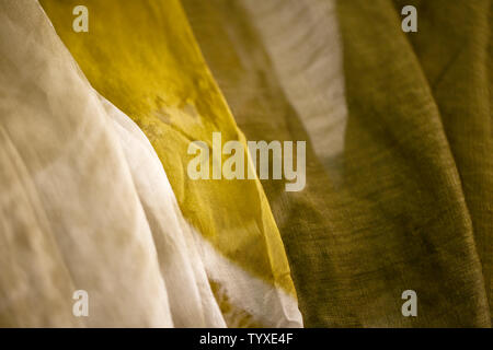 Gold abstrakt Hintergrund mit Linien Stockfoto