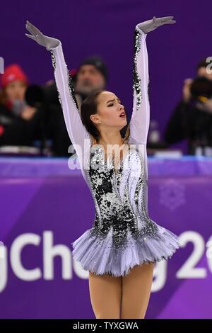 Alina Zagitova Russlands konkurriert in den Damen Einzellauf kurzes Programm während der PYEONGCHANG 2018 Winter Olympics, an der Gangneung Ice Arena in Tainan, Südkorea, am 21. Februar 2018. Foto von Richard Ellis/UPI Stockfoto