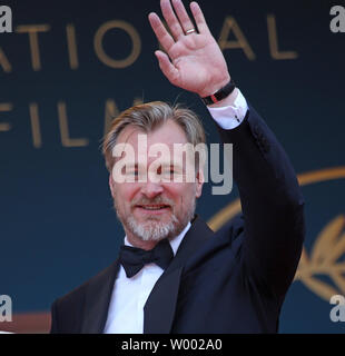 Christopher Nolan kommt auf dem Roten Teppich vor dem Screening der Tinte des Films oder Schwimmen (Le Grand Bain)' an die 71. jährliche Internationale Filmfestspiele von Cannes in Cannes, Frankreich am 13. Mai 2018. Foto von David Silpa/UPI Stockfoto