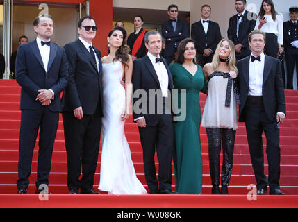 (Von L nach R) Leonardo DiCaprio, Quentin Tarantino, Daniela, David Heyman, Shannon McIntosh, Margot Robbie und Brad Pitt auf dem roten Teppich vor der Vorführung des Films "Once Upon A Time In... Hollywood" auf dem 72. jährlichen Cannes International Film Festival in Cannes, Frankreich am 21. Mai 2019. Foto von David Silpa/UPI Stockfoto