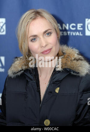 Schauspielerin Radha Mitchell besucht die Premiere ihres Films "Henry Poole ist hier" an der Eccles Theater während des Sundance Film Festival in Park City, Utah am 21. Januar 2008. (UPI Foto/Alexis C Glenn) Stockfoto