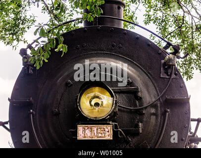 Ein 1917 Baldwin Dampflokomotive aus der Susquehanna und New York Eisenbahnlinie ist bei Highland Park, 23. Juni 2019, in Meridian, Mississippi angezeigt. Stockfoto