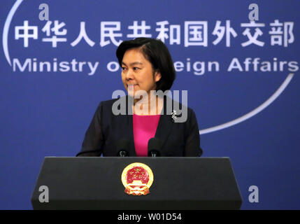 Sprecher des chinesischen Außenministeriums Hua Chunying beantwortet Fragen zu Nordkorea, das Pariser Abkommen, das Südchinesische Meer und Taiwan aus dem In- und Ausland drücken Sie diese Taste während der A news Briefing in Peking am 1. Juni 2017. China hat Besorgnis über eine dritte US-Flugzeugträger Battle Group in der Region unter der Leitung als die Spannungen weiter über Nordkorea Eskalation der anti-amerikanischen Rhetorik- und Raketentests ausgedrückt. Foto von Stephen Rasierer/UPI Stockfoto