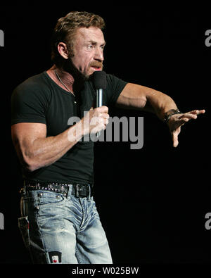 Schauspieler/Schauspieler Danny Bonaduce führt als Teil seiner 'Danny Bonaduce und Freunde zeigen Pechanga Resort's Indian Reservation und das Kasino in Temecula, Kalifornien am 12. Januar 2007. (UPI Foto/Roger Williams). Stockfoto