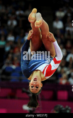 Die USA Jordyn Wieber führt ihr Programm auf dem Boden während der Frauen Gymnastik Gerätefinale Konkurrenz an der North Greenwich Arena während der Olympischen Sommerspiele 2012 in London Greenwich, London Am 7. August 2012. Die USA Alexandra Raisman gewann den Gold, Rumäniens Cataline Ponor die Silber und Russland Alijah Mustafina die Bronze. UPI/Pat Benic Stockfoto