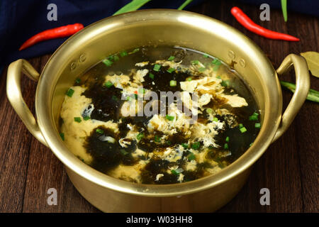 Laver ei Suppe Stockfoto