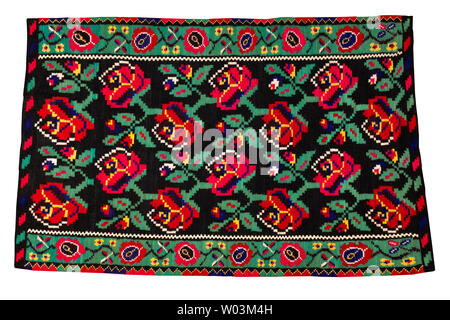 Bunte vintage handgefertigten Teppich mit geometrischen Formen und Motive der traditionellen von Maramures Region Rumänien isoliert auf einem weißen Hintergrund. Stockfoto