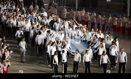 Das Team aus Argentinien ist das erste Maracana-Stadion in Rio de Janeiro, Brasilien für die Eröffnung des XV Panamerikanische Spiele am 13. Juli 2007 ein. (UPI Foto/Gnade Chiu). Stockfoto