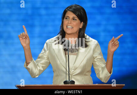 Südcarolina Gouverneur Nikki Haley spricht an der Republican National Convention 2012 am Tampa Bay Times Forum in Tampa am 28 August, 2012. UPI/Kevin Dietsch Stockfoto