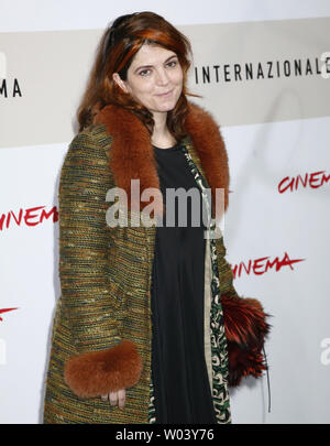 Schauspielerin Agnes Jaoui kommt an einem Fotoshooting für den Film 'Parlez-moi De La Pluie (lassen Sie Regen)' während der Rom International Film Festival in Rom am 26. Oktober 2008. (UPI Foto/David Silpa) Stockfoto