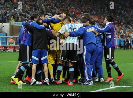 Argentinien feiern den 2014 FIFA World Cup Semi Final Match in der Arena Corinthians Sao Paulo, Brasilien am Juli 09, 2014. UPI/Chris Brunskill Stockfoto