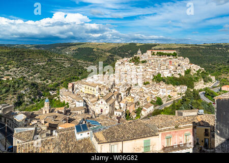 Blick auf die Altstadt von Ragusa Ibla in Sizilien, Italien Stockfoto