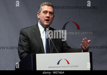 James Bullard, Präsident und Chief Executive Officer bei der Federal Reserve Bank von St. Louis bietet seinen Bemerkungen auf die parteiübergreifende Policy Centre BPC regionale Gehäuse Forum in St. Louis am 5. Juni 2012. Gehäuse der Politik Zentrum soll die Wohnungspolitik der Nation, die in der Nähe von und langfristigen Herausforderungen, denen sich die Wohnungswirtschaft reagieren zu reformieren. UPI/Rechnung Greenblatt Stockfoto