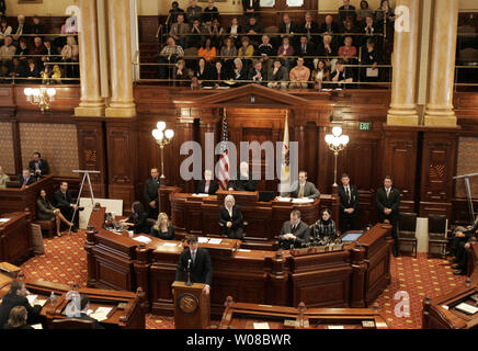 Illinois reg. Rod Blagojevich Adressen der Illinois Senat auf seine Amtsenthebung Versuch an der Illinois State Capitol in Springfield, Illinois, am 29. Januar 2009. (UPI Foto/Markierung Cowan) Stockfoto