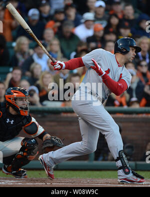 St. Louis Cardinals Carlos Beltran singles im ersten Inning während des Spiels sieben der National League Championship Series bei AT&T Park in San Francisco am 22. Oktober 2012. UPI/Terry Schmitt Stockfoto