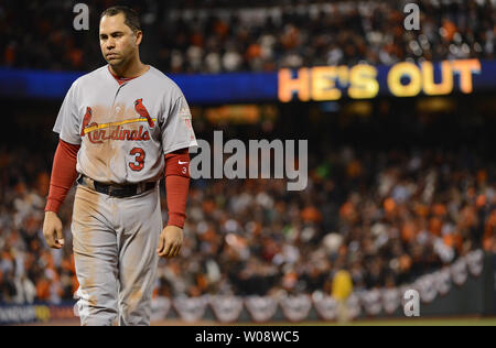 St. Louis Cardinals Carlos Beltran kehrt zum dugout nach dem Flug im fünften Inning gegen die San Francisco Giants während des Spiels sieben der National League Championship Series bei AT&T Park in San Francisco am 22. Oktober 2012. UPI/Terry Schmitt Stockfoto