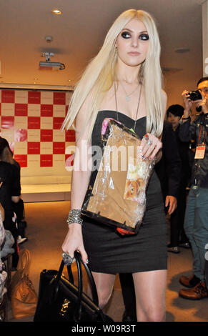 Sängerin/Schauspielerin Taylor Momsen nimmt an einer Veranstaltung des japanischen Fashion Company amantha Thavasa" in Tokio, Japan, am 25. September 2012. UPI/Keizo Mori Stockfoto