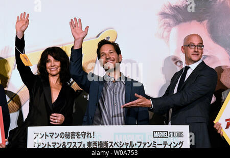 (L-R) Schauspielerin Evangeline Lilly, Paul Rudd und Regisseur Peyton Reed an der Japan Premiere für den Film 'Ant-Man und die Wespen" in Tokio, Japan, am 21. August 2018. Dieser Film wird am 31. August in Japan öffnen. Foto von keizo Mori/UPI Stockfoto