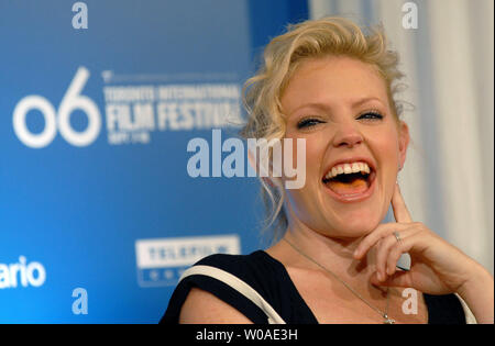 Die Dixie Chicks' Natalie Maines besucht das Toronto International Film Festival Pressekonferenz für 'Dixie Chicks: Shut Up und Singen' im Sutton Place Hotel in Toronto, Kanada, am 13. September 2006. (UPI Foto/Christine Kauen) Stockfoto