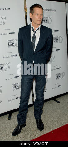 Kevin Bacon kommt für das Toronto International Film Festival Premiere von "Schienen und Bindungen' an der Elgin Theatre in Toronto, Kanada, am 14. September 2007. (UPI Foto/Christine Kauen) Stockfoto