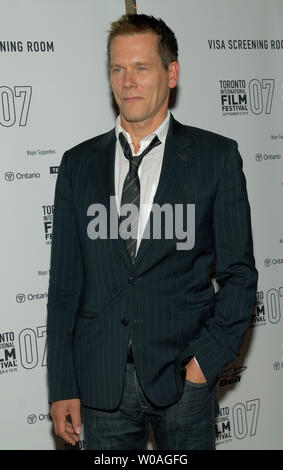 Kevin Bacon kommt für das Toronto International Film Festival Premiere von "Schienen und Bindungen' an der Elgin Theatre in Toronto, Kanada, am 14. September 2007. (UPI Foto/Christine Kauen) Stockfoto