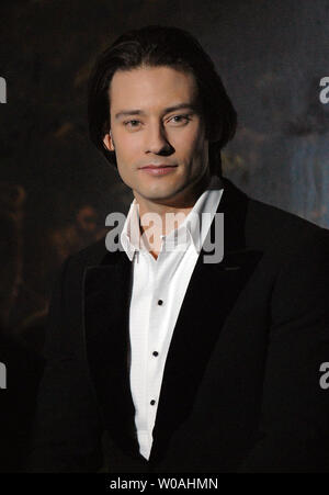 Il Divo von Urs Bühler besucht eine Q&A Session mit Fans und Medien fünfte Album des Konzerns zu fördern "das Versprechen" im Windsor Arms Hotel in Toronto, Kanada, am 24. November 2008. (UPI Foto/Christine Kauen) Stockfoto