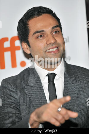 Schauspieler Abhay Deol kommt für das Toronto International Film Festival Premiere von 'Road Movie' im Winter Garden Theatre in Toronto, Kanada, am 18. September 2009. UPI/Christine Kauen Stockfoto