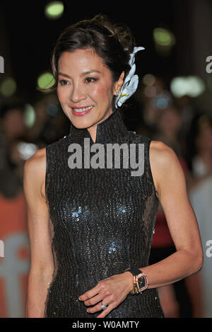 Schauspielerin Michelle Yeoh kommt für das Toronto International Film Festival Premiere von "Die Lady" bei Roy Thomson Hall in Toronto, Kanada, am 12. September 2011. UPI/Christine Kauen Stockfoto