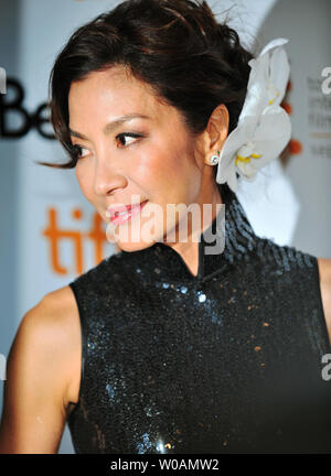 Schauspielerin Michelle Yeoh kommt für das Toronto International Film Festival Premiere von "Die Lady" Premiere auf der Roy Thomson Hall während der in Toronto, Kanada, am 12. September 2011. UPI/Christine Kauen Stockfoto