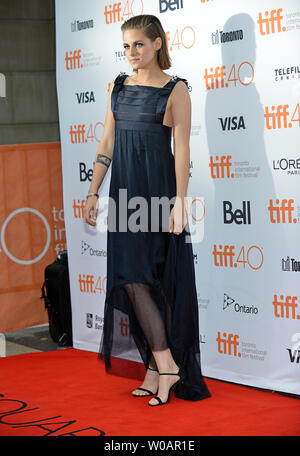 Kristen Stewart kommt auf dem Toronto International Film Festival Premiere von 'Ist Gleich' an der Prinzessin von Wales Theatre in Toronto, Kanada, am 13. September 2015. Foto von Christine Kauen/UPI Stockfoto